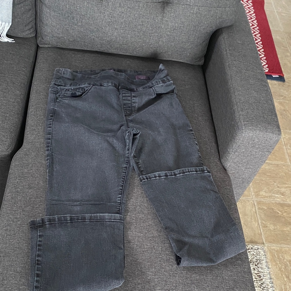 Gloria Vanderbilt Charcoal Pull-On Jeans